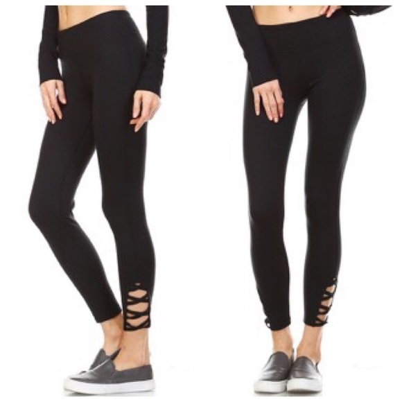 Black Strappy Criss Cross Leggings - Picture 1 of 2